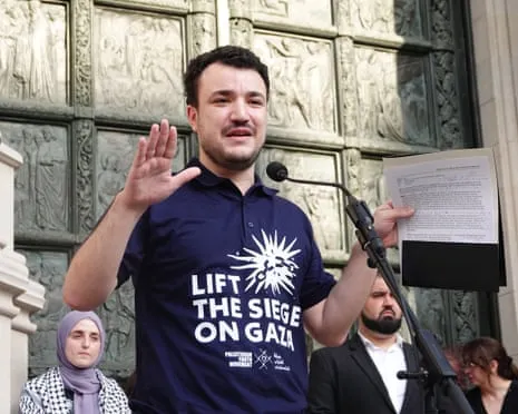 American Judge Directs Removal of Palestinian-Supporting Activist Due to Misrepresented Facts on Residency Form